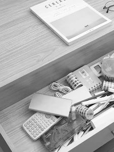 SunnyLife กล่องเก็บของ กล่อง กล่องอเนกประสงค์ กล่องจัดระเบียบลิ้นชัก กล่องแบ่งช่องในลิ้นชัก กล่องเก็บ กล่องลิ้นชัก มีให้เลือก3ขนาด