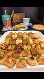 Turkish Baklava Sweet / Mix Baklava / Turkish Delights / Gift Box / Assorted Flavors Fresh Stock