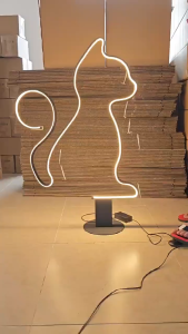 Đèn Sàn LED Tạo Hình Thú Cưng Nghệ Thuật Decor Không Gian Sống