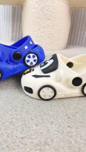 TH Babies Cool Car Slippers For Kids Boys 2025New Korean Fashion Casual Baotou Comfortable No Light Slippers