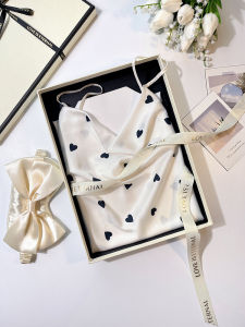 French DK ผ้าไหม ชุดนอน ของขวัญวันวาเลนไทน์สําหรับเพื่อนแฟนเพื่อนเจ้าสาว ผู้หญิง ชุดราตรีใน เรียบหรู กล่อง หวาน สไตล์