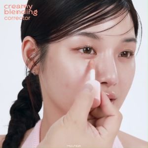 Meilinda คอนซีลเลอร์ / คอเรคเตอร์ กลบรอยสิว รอยดำรอยแดง รอยคล้ำใต้ตา เมลินดา Creamy Blending Concealer Corrector 4g. (MC8019-8020)