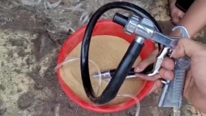 Súng phun cát mini tự hút máy phun cát khí nén