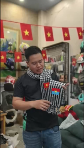 Khăn rằn thêu Cờ Mặt Trận Giải Phóng Miền Nam Việt Nam kỉ niệm ngày 30/4 thống nhất đất nước