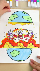 【套装4本 24页/本】儿童魔法折叠画 创意描摹本 亲子互动画画本 开发左右脑画册