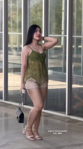 Áo Hai Dây Nữ Màu Đen Phối Ren Ôm Dáng Thiết Kế Hở Vai Phong Cách Thời Trang