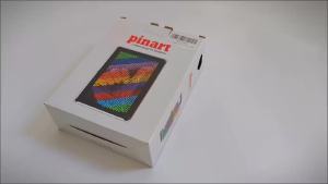 3D Pin Art Toy Colorful Plastic Pin Art Board Large Size 8 x 6 in Classic Desktop Novelty Sculpture Impression Needle Art Toy for Kids