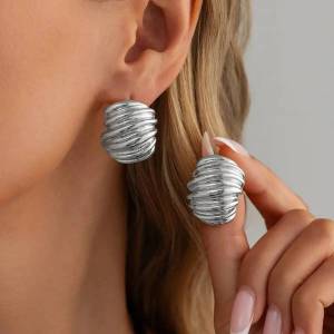 Ingemark | Ingemark Elegant Irregular Metal Glossy Textured Knot Stud Earrings Women Punk Geometric Gold Color Earring Daily Wear Jewelry
