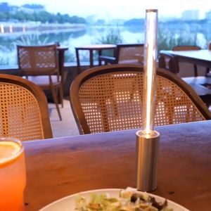 Marino Home  โคมไฟตั้งโต๊ะ โคมไฟแบบแท่ง มือจับ ไร้สาย No.Y2186