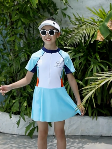 ชุดว่ายน้ําเด็กผู้หญิง