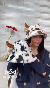 W0111 หมวกบักเก็ตลายวัวน่ารัก หมวกแฟนซี หมวกปาร์ตี้ หนา ให้ความอบอุ่น  แฟชั่นหน้าหนาว