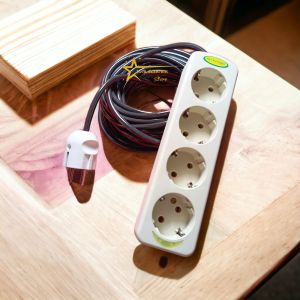 Stop Kontak Listrik Set MATSUI 1 / 2 / 3 / 4 / 5 Lubang + Panjang Kabel 3 Meter / Extension Wire