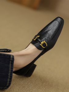 French Vintage Slip-On Texture Leather Thick Heel Loafers Genuine Leather Womens Retro 2025 New Small Leather Shoes