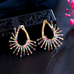 SEQUITO Twinkling Women Indian Ear Jewelry Shining Rainbow Zircon Star Light Yellow Gold Plated Loop Hoop Earrings SE621