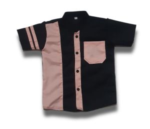 kemeja anak lengan pendek usia 2/3 tahun. bahan kain katun toyobo tojiro. halus adem nyaman di pakai