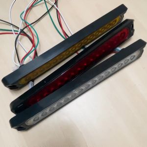 Lampu Belakang Sein Bak Truk 12 & 24 Volt: Lampu Bar Strip Kedip 3 Warna
