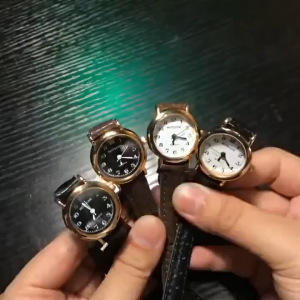 QSJ179 Jam Tangan Kulit Wanita Polos Jam Cewek Analog Quartz Mini Watch