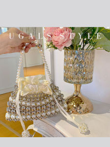 UGALS | Chinese Handcrafted Beaded Pearls Shoulder Bag