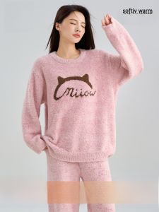 MiiOW | ชุดนอนผ้าขนแกะหนาสำหรับผู้หญิง ฤดูใบไม้ร่วง/ฤดูหนาว 2025 ใหม่ ครึ่งขนแกะ อบอุ่น นุ่มสบาย ชุดอยู่บ้าน ชุดนอนผ้าขนแกะหนา ชุดนอนผ้าขนแกะหนา