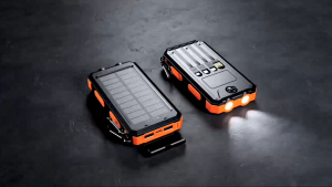 Waterproof 10000 Mah Portable Power Pack with Cables Compass USB Type-C Solar Power Bank for Camping Hiking Outdoor PS35K