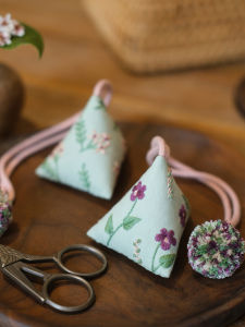 Nghệ Thuật Thủ Công DIY Hoa Thêu Tinh Dầu Túi Thơm Hương Liệu Gói Ái Đông Thoải Mái Túi Treo Quà Tặng Tự Làm