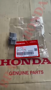 SOCKET LAMPU REM T20W W BOHLAM STOP LAMP CITY PESONA Z GD8 JAZZ GE8 S RS CIVIC FERIO ES CENTURY VTI VTIS FD1 FD4 FB1 FB3 ODYSSEY RA6 ACCORD S84 VTI VTIL CM5 CP2 1999 2002 2006 2008 2010 2012 2015 HONDA 33515-S50-003 SOKET LICENSE LIGHT BELAKANG TAILLIGHT