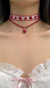 Cute Sweet Strawberry Pendant Short Necklace for Women Romantic Pink Korean Velvet Rope Chain Chokers Dopamine Jewelry Accessory