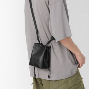 Pure Color New Small Crossbody Bag Lightweight Shoulder Messenger Bag Womens Hand Carrying Men Texture Crossbody Small Bag All-Match Mobile Phone Bag