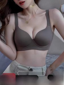 Plus Size Full Coverage Bra for Women with Wireless Seamless Comfortable V-Shape Design Ultra-Thin Slimming Effect Anti-Sagging