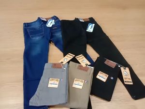 Celana Panjang Jeans Anak Laki-Laki: Pilihan Terbaik Usia 9-11 Tahun