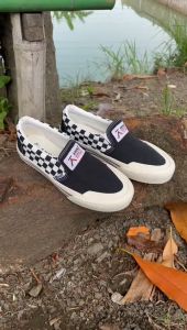 SEPATU AKNA DELONIX OS OLD SKOOL OG BLACK WHITE PREMIUM QUALITY BNIB NOT BAYAR DITEMPAT SEPATU TERBARU PROMO SEPATU OLD SKOOL OG BW SEPATU VENTELA SEKOLAH SEPATU SANTAI OLDSKUL OLDSCHOOL OLD SCHOOL sepatu vans sepatu vans pria distro KHUSAERI STORE