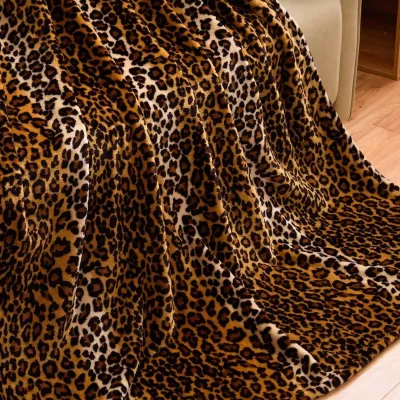 Checkerboard Flannel Throw Blanket Black Orange Cozy Warm Couch Bed Sofa Cover Perfect for Halloween Decor All Seasons