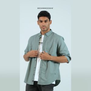Bombboogie Kemeja Pria Regular Stinger Green Sage 24920B5SA