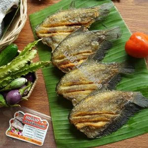 ปลาสลิดทอด บรรจุ 5 ตัว 500กรัมก่อนทอด