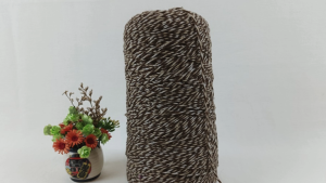 Charlie fabricไหมพรม2เส้นไหมพรมสีน้ำตาลและสีขาว ไหมพรมของญี่ปุ่นเนื้อดีสีสวย พร้อมส่ง