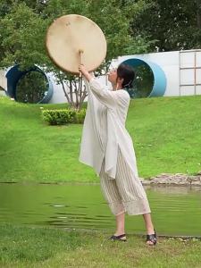 Professional Tree of Life Shaman Drum - Deep Bass Siberian Drum for Sound Healing Yoga Meditation & Spiritual Ritual Handmade Percussion Instrument (Includes Drum Stick)