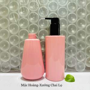 CHAI 300ml CHIẾT MỸ PHẨM -Chai Nhựa Hồng 300ml Vai NgangChai Nhựa 200ml Hồng Giọt Nước Vòi Nhấn ĐenTrắng-Chất Lượng