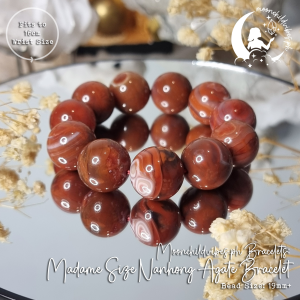 Madame Size Nanhong Agate Bracelet