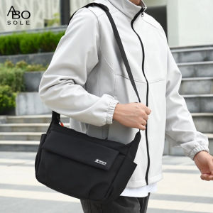 ABOSOLE กระเป๋าสะพายข้างกระเป๋านักเรียนกระเป๋าสะพายไหล่สำหรับชายและหญิงกระเป๋าหิ้วความจุมากกระเป๋ากระเป๋าสะพายผู้ชายกระเป๋าถือสไตล์มหาลัยกระเป๋าสีตัดกันพร้อมจี้สำหรับผู้หญิงนักเรียนผู้ชาย