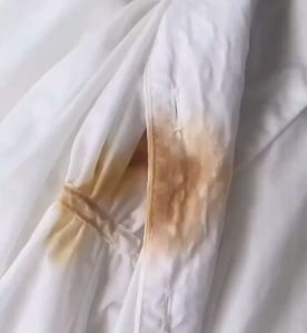 Laundry detergent remove oxidation color from clothing Remove mildew Does not harm clothing and skin Anti-mildew laundry detergent Clothes stain remover