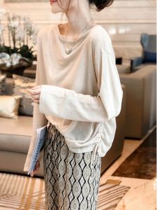 เสื้อยืดแขนยาวผ้าไหมน้ำแข็งถักหลวมๆ สำหรับผู้หญิงไซส์ใหญ่ในช่วงต้นฤดูใบไม้ร่วง เสื้อเชิ้ตคลุมด้านล่างแบบหลวมๆ ทรงหลวมๆ ทรงหลวมๆ