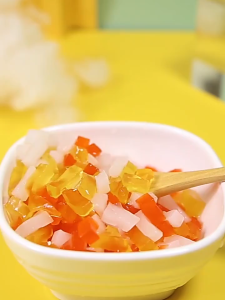 BABYUNION Rainbow Jelly Milk Tea Shops Three-Color Crystal Fruit Pellets  Delicious