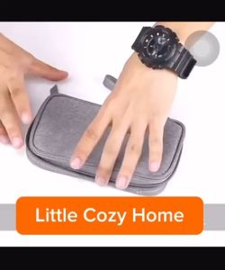 Tech Travel Organizer Laptop Sarung Power Bank Kabel Cabel cable charger Carjer Data Charjer Kabel Perlengkapan Elektronik Aman Profesional Kantoran Gadget Alat Elektronik Powerbank Sarung Laptop Memory Card Iphone Anti Air Waterproof Anti Guncangan