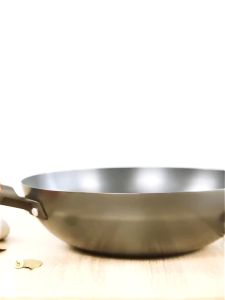 【Stock Clearance】30cm Iron Cast Wok (Minor Defect Only)