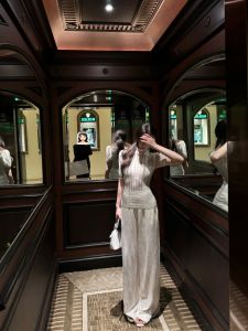 VKSOD | ชุดสองชิ้นเสื้อคอสูงแขนสั้นทรงสลิมฟิต กางเกงขายาวเอวสูง ทรงหลวม ทรงลำลอง ทรงฤดูร้อน แฟชั่นสาว