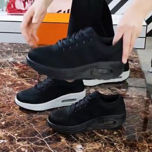 Fly Woven Black Rubber Shoes For Women Low Cut Casual Breathable Mesh Shoes Fashion Lightweight Wedge Shoes For Lady