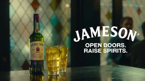 Jameson Irish Whiskey 700ml: A Premium Gift for Special Occasions
