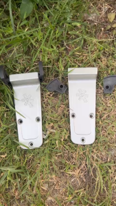 Bản lề nhôm đúc dùng cho cửa thùng xe tải kín thùng đông lạnh dày 12cm