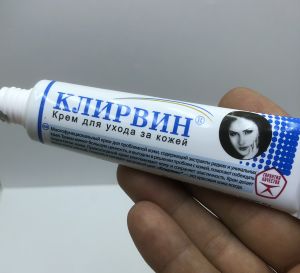 Kem sẹo Nga làm mờ sẹo lồi sẹo lõm và sẹo rỗ và vết thâm hiệu quả 25gr