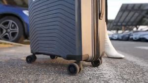 (8PCS/PACK) Silicone Luggage Wheel Cover Caster Shoes Protection Cover Wheels Guard Reduce Noise Suitcase Feet Caps